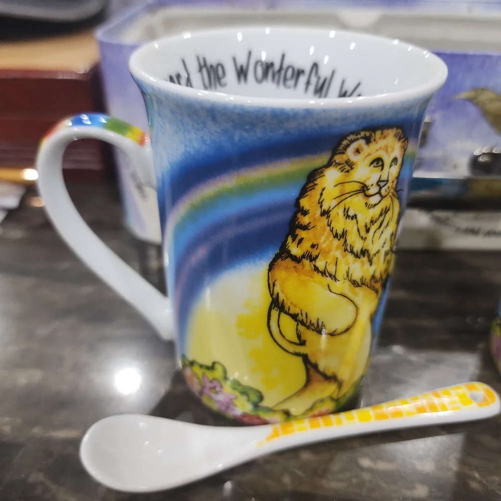 Wizard of Oz Themed Mug Set with Box